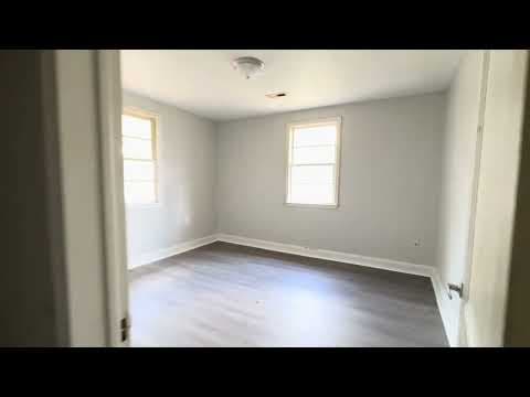 Sumter House: 18 B Dixie Dr