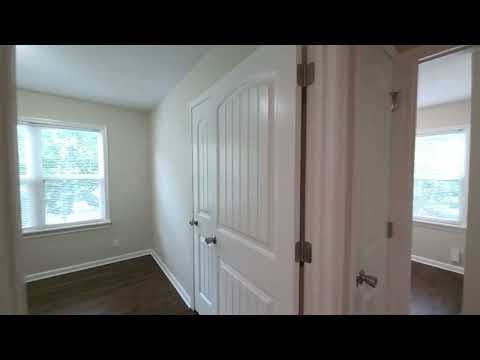 Overland Park House: 6600 Metcalf Ave