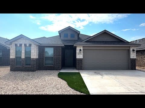 Lubbock House: 2010 Kenwood Ave.