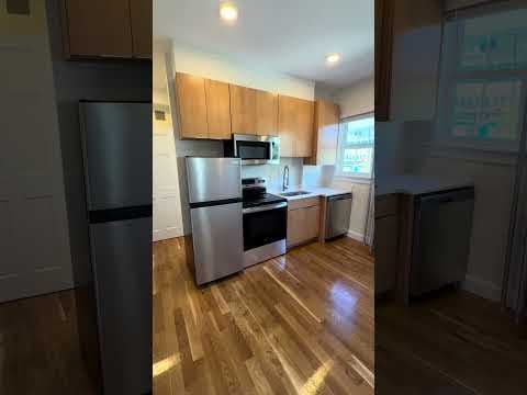 Lynn Apartment: 8 Joyce St