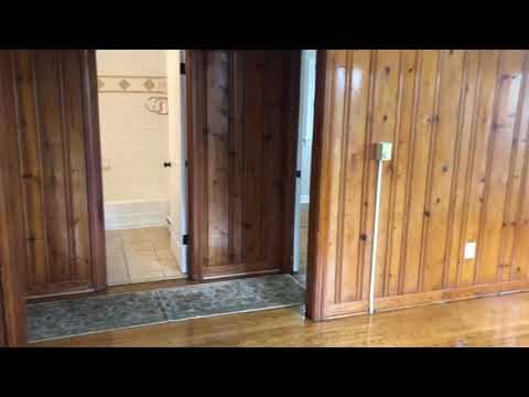 Staunton House: 1008 Perry St