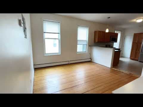 Boston Apartment: 52 Delle Ave