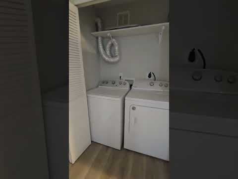 Wilmington House: 212 Red Cross St