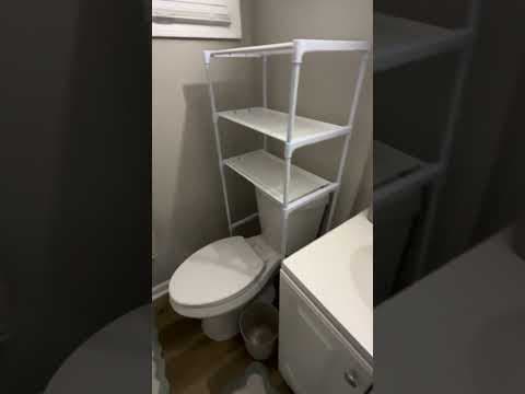 Fayetteville Apartment: 117 N Helen St