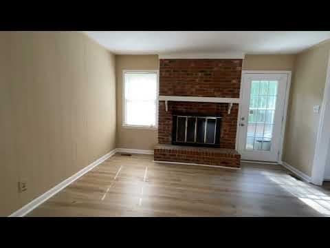 Fayetteville House: 5967 Lake Trail Dr