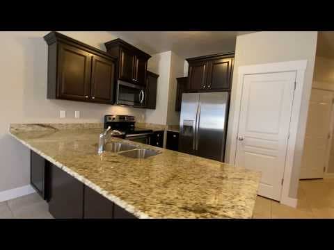 Saratoga Springs Townhome: 1599 N Venetian Way