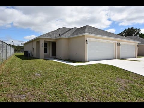 Lakeland Condo: 1111 Mercury Dr E