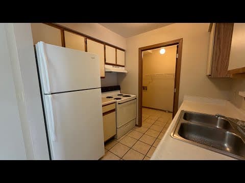 Ozark Condo: 739 E Bain