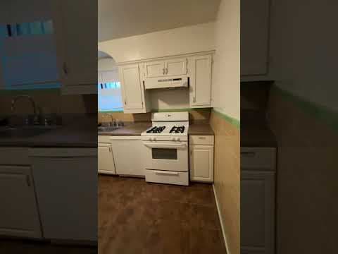 Saint Louis House: 6401 Pernod Ave