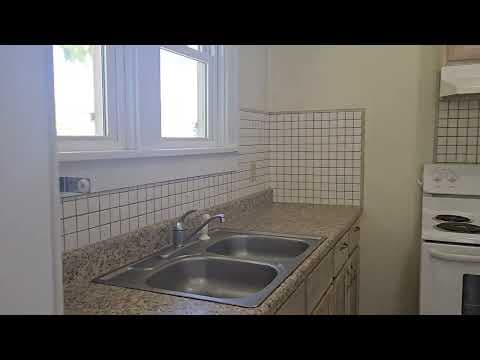 Fort Wayne Condo: 822 Nuttman Ave.