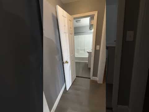 Toledo Condo: 437 W. Bancroft St. Apt.