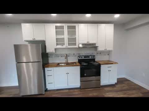 Pella Condo: 413 Jefferson Street - 14