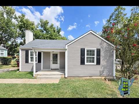 Alcoa House: 1776 Dalton St.