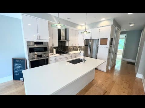 Philadelphia House: 1006 S 17th St