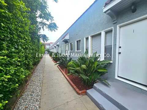 Long Beach Condo: 1306 E. Hellman St.