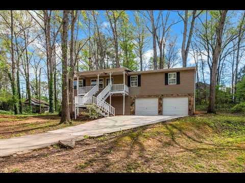 Jonesboro House: 3653 Chestnut Lake Ct.