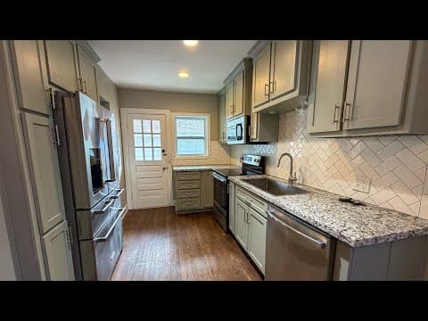 Springfield House: 1460 E Grand St