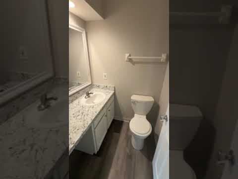 Columbus Condo: 1905 Sawbury Boulevard