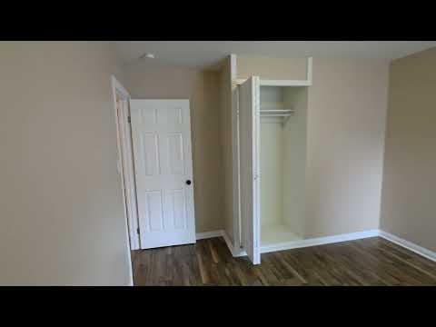Granada Hills House: 16750 Index St.