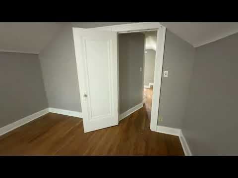 Grand Rapids House: 4 Gunnison Ave NW