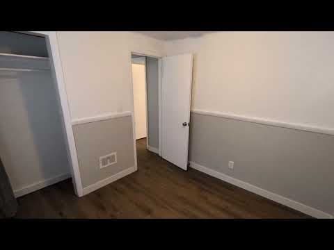 Peoria Heights Condo: 1221 East Moneta Avenue
