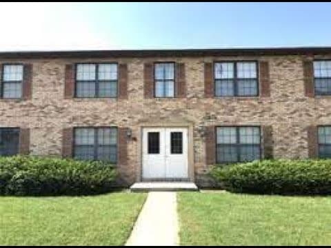 O'Fallon House: 921 Georgetowne Drive
