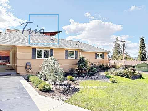 Eugene House: 30 Sunset Drive