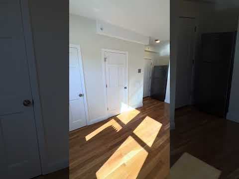 Lynn Apartment: 8 Joyce St