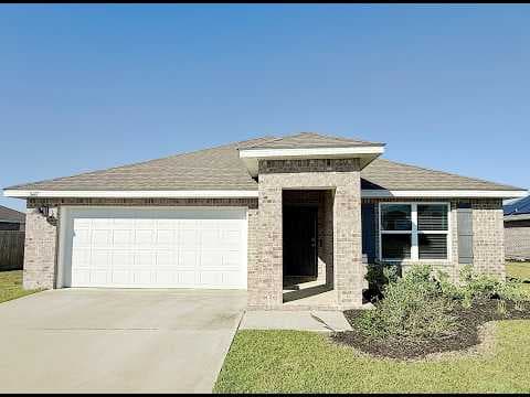 Milton House: 5487 Silverbell Dr