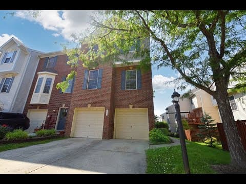 Edgewater Townhome: 225 Tilden Way
