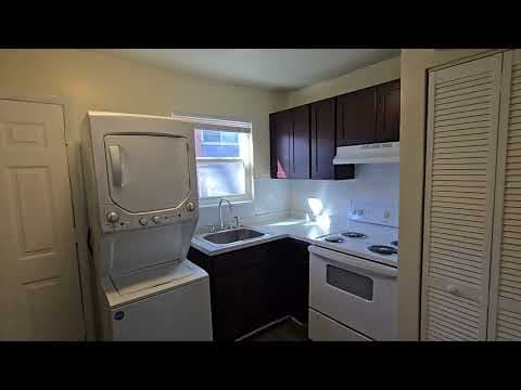 Henrico Townhome: 1706 Carlisle Ave