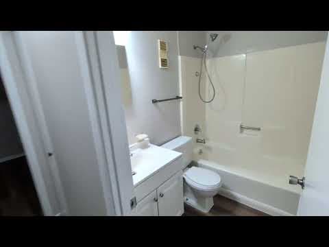 Peoria House: 3426 W Dorchester Ridge