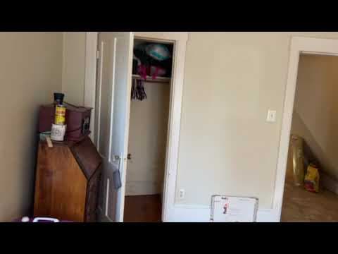 Leominster Apartment: 137 Merriam Ave