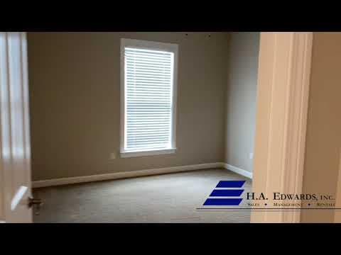 Tuscaloosa House: 380 14th Place E