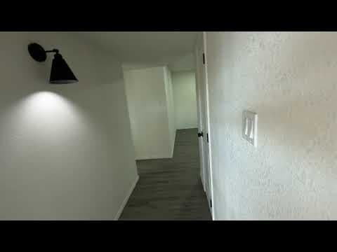 Albuquerque House: 5608 Drake Ave NW