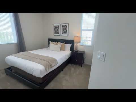Eastvale House: 6397 Peacock Ct