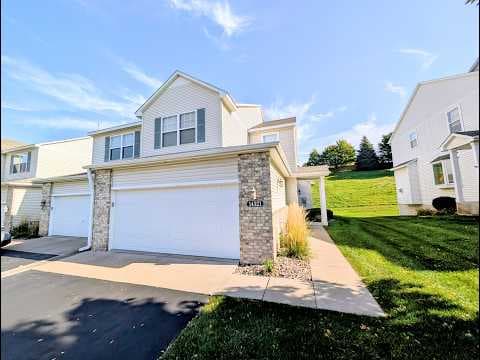 Prior Lake Townhome: 14321 Brookmere Blvd NW