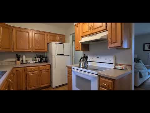 Roberts House: 309 N Park St