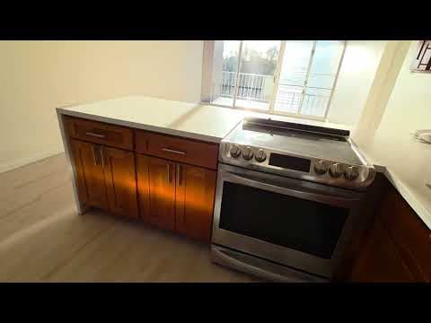 Mililani Condo: 95-227 Waikalani Dr