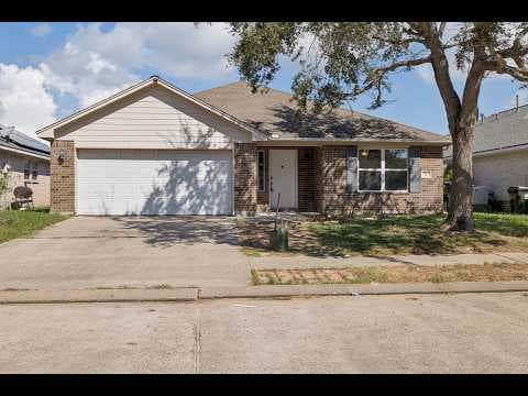 Galveston House: 11 Clara Barton Lane