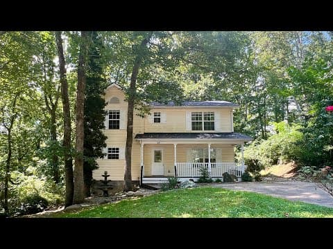 Asheville House: 48 Mountain Site Ln