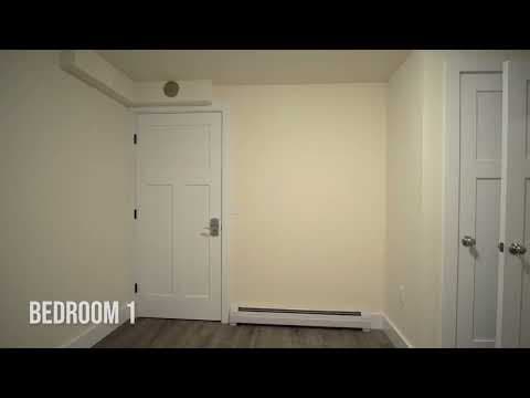 Burlington Condo: 21 Hungerford Terrace, Unit 3