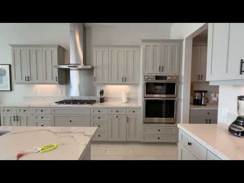 Santa Clarita House: 18244 Cumulus Ct