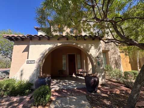 Buckeye House: 4301 N Golf Dr