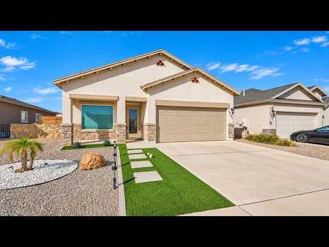 El Paso House: 15153 Composition