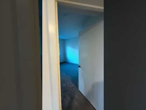 Oakland House: 777 Broadway