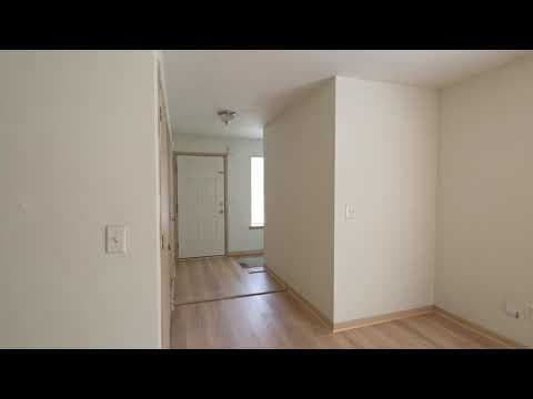 Blue Springs House: 203 NW 27th Ct.