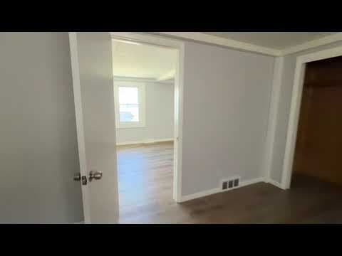 Cheektowaga Condo: 1136 Walden Ave