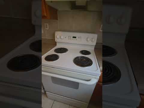 University City Condo: 6611 A Bartmer Ave (2nd Floor)