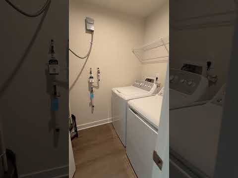 Elizabeth City House: 110 Spoonbill Loop